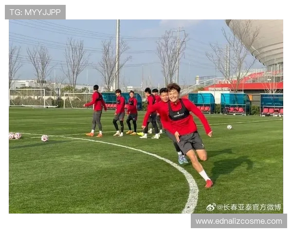 乐鱼足球体育：打造一站式足球体育资讯平台，满足足球爱好者的所有需求